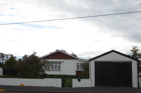 Photo of property in 12 Elderlee Street, Milton, 9220