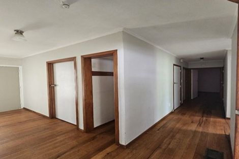 Photo of property in 32 Brentford Place, Manurewa, Auckland, 2102