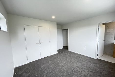 Photo of property in 14d Clairville Crescent, Wai O Taiki Bay, Auckland, 1072
