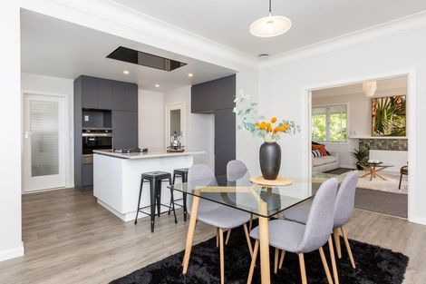 Photo of property in 32 Morse Street, Marewa, Napier, 4110