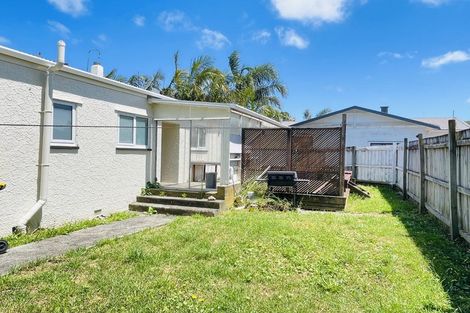 Photo of property in 7 George Street, Mangere East, Auckland, 2024