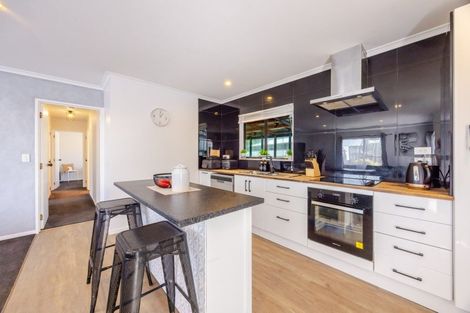 Photo of property in 14 Redwood Drive, Waipukurau, 4200