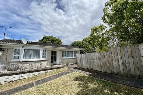 Photo of property in 1/1 Abraham Place, Saint Johns, Auckland, 1072
