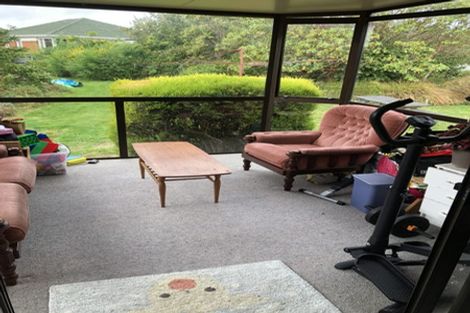 Photo of property in 128 Centennial Avenue, Helensburgh, Dunedin, 9010