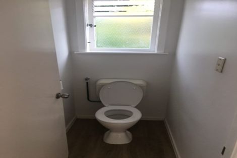 Photo of property in 23 Sheridan Drive, New Lynn, Auckland, 0600