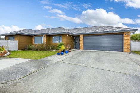 Photo of property in 5 Talbot Grove, Trentham, Upper Hutt, 5018