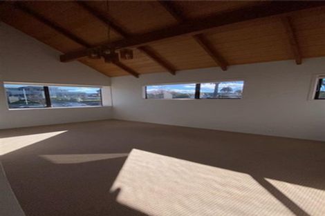 Photo of property in 240b Devonport Road, Tauranga, 3110