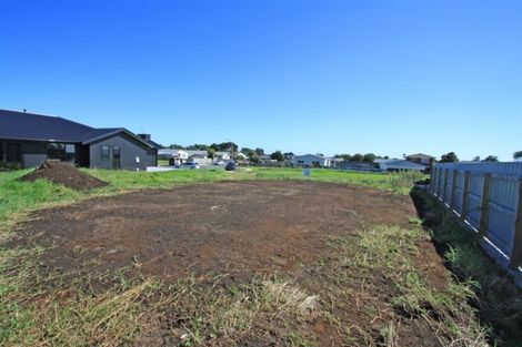 Photo of property in 13 Desmond Place, Bell Block, New Plymouth, 4312
