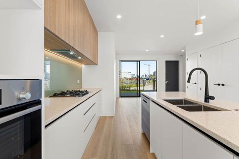 Photo of property in 27 Porowha Road, Westgate, Auckland, 0814