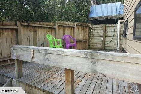 Photo of property in 1/36 Sherwood Avenue, Te Atatu South, Auckland, 0610