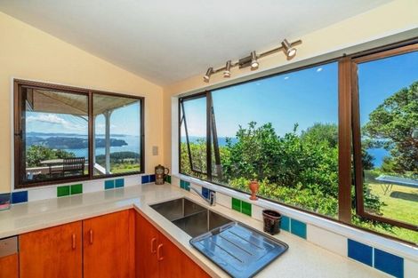 Photo of property in 625 Boat Harbour Road, Whenuakite, Whitianga, 3591