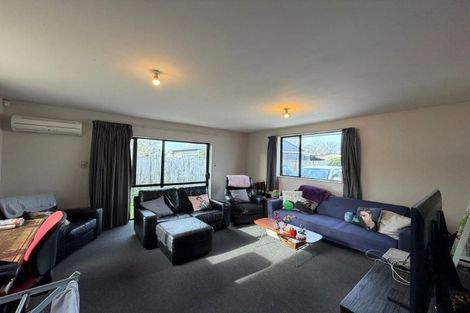 Photo of property in 2/25 Owens Terrace, Upper Riccarton, Christchurch, 8041