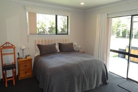 Photo of property in 15 Savills Road, Yaldhurst, Christchurch, 7676