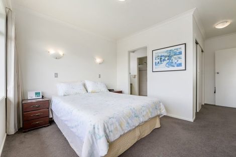 Photo of property in 10 Golf Grove, St Andrews, Hamilton, 3200