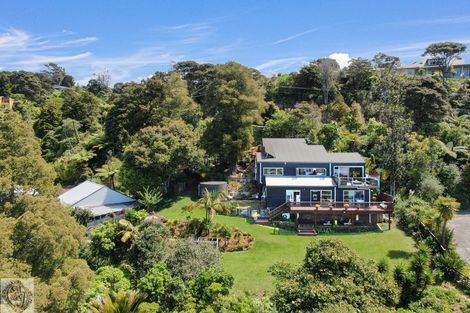 Photo of property in 300 Forest Hill Road, Waiatarua, Auckland, 0612