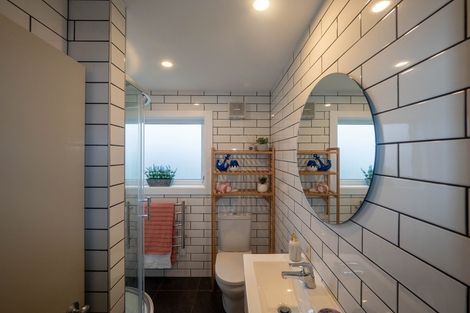 Photo of property in 2/1 Hawtrey Terrace, Johnsonville, Wellington, 6037