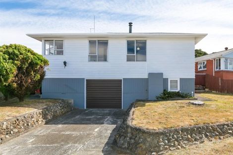 Photo of property in 42 Rangituhi Crescent, Takapuwahia, Porirua, 5022