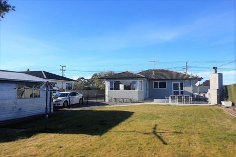 Photo of property in 74 Awamoa Road, Holmes Hill, Oamaru, 9401