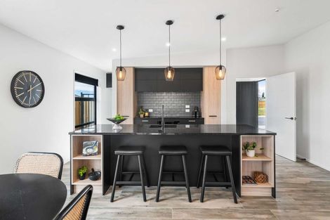 Photo of property in 3 Higgins Street, Woodend, 7610