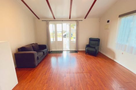 Photo of property in 274 Clevedon Kawakawa Road, Clevedon, Papakura, 2585