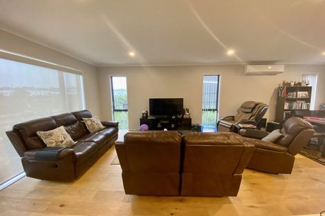 Photo of property in 65 Koura Drive, Red Beach, 0932