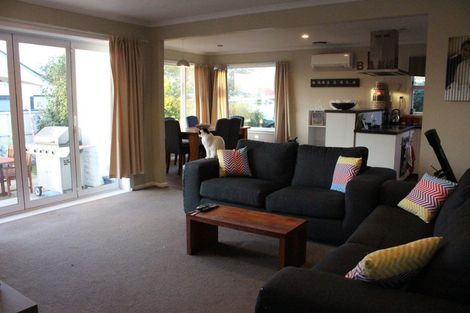 Photo of property in 36 Wingate Street, Redwood, Christchurch, 8051