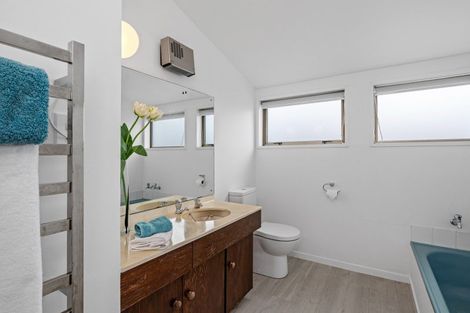 Photo of property in 2/7 Highgate Avenue, Merivale, Christchurch, 8014