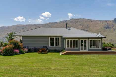 Photo of property in 121 Flyer View Lane, Kingston, 9793