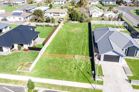 Photo of property in 37 Costello Drive, Ngatea, 3503