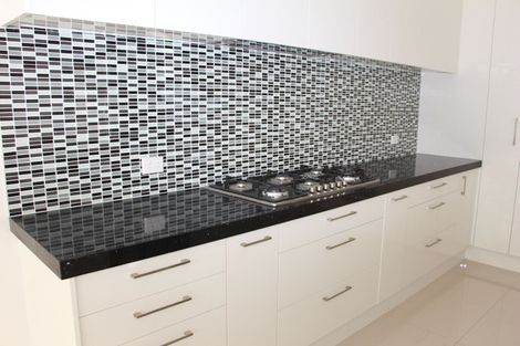 Photo of property in 15c Glendhu Road, Bayview, Auckland, 0629