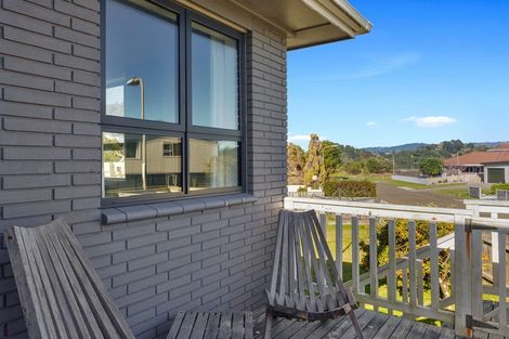 Photo of property in 1 Ohiwa Parade, Ohope, 3121