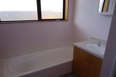 Photo of property in 2/119 Peverel Street, Riccarton, Christchurch, 8041