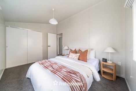 Photo of property in 18f Norana Road, Maoribank, Upper Hutt, 5018