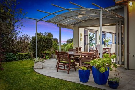 Photo of property in 88 Grovenor Drive, Orewa, 0931