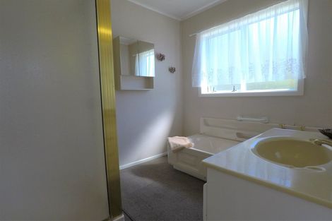 Photo of property in 13 Edinburgh Terrace, Foxton Beach, Foxton, 4815