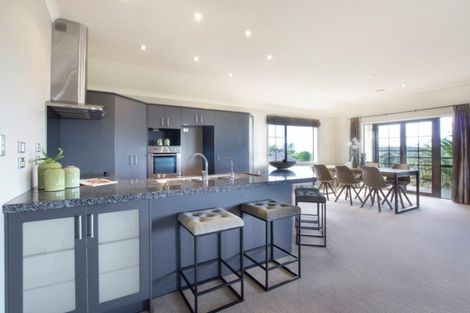 Photo of property in 10 Clansman Terrace, Gulf Harbour, Whangaparaoa, 0930