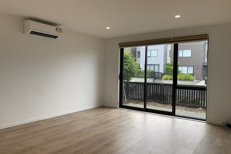 Photo of property in 49 Gecko Road, Hobsonville, Auckland, 0616