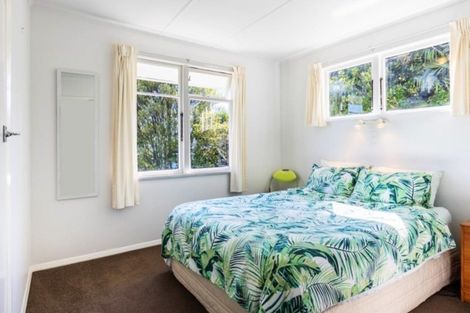 Photo of property in 3 Grenville Terrace, Moana, Nelson, 7011