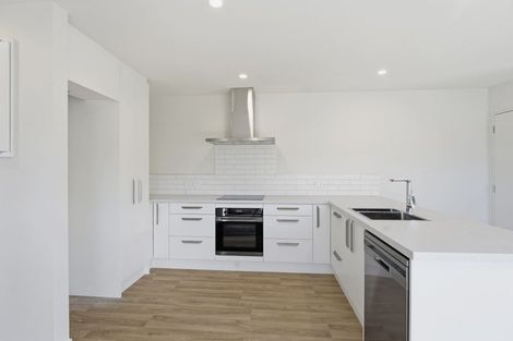 Photo of property in 30a Paddington Street, Northcote, Christchurch, 8052