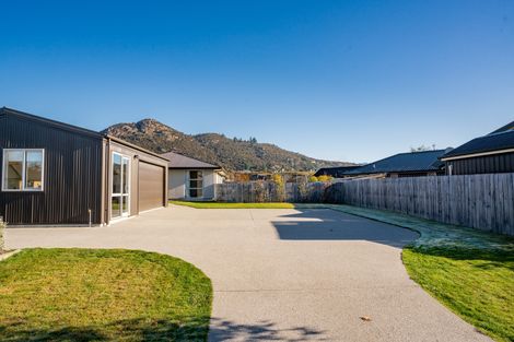 Photo of property in 14 Finch Street, Albert Town, Wanaka, 9305