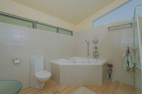Photo of property in 39 Motuhoa Road, Tairua, 3508