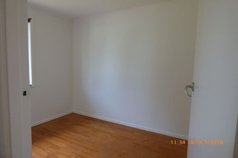 Photo of property in 106 Lancaster Road, Beach Haven, Auckland, 0626