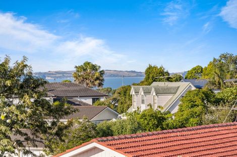 Photo of property in 120 Awaruku Road, Torbay, Auckland, 0630