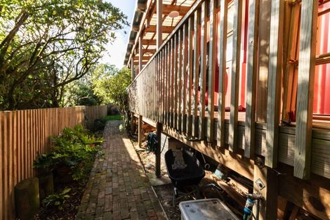 Photo of property in 2a Borlase Street, Brooklyn, Wellington, 6021