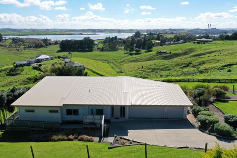 Photo of property in 70 Hillside Heights Road, Huntly, 3771