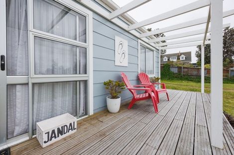 Photo of property in 7 Chaffey Street, Foxton Beach, Foxton, 4815