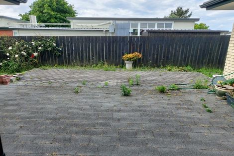 Photo of property in 99a Bolton Street, Blockhouse Bay, Auckland, 0600