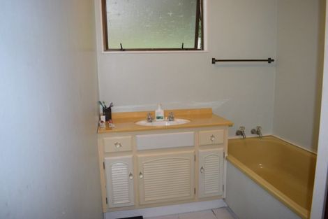 Photo of property in 12 Tame Porati Street, Manakau, Levin, 5573