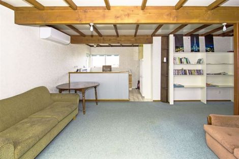 Photo of property in 17a Stout Street, Masterton, 5810