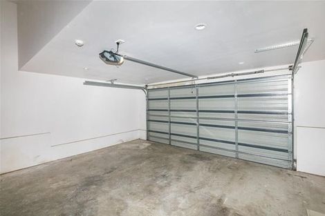 Photo of property in 11 Tortola Crescent, Grenada Village, Wellington, 6037